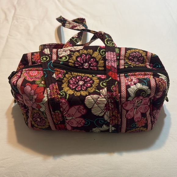 Vera Bradley duffel style purse - Picture 3 of 7